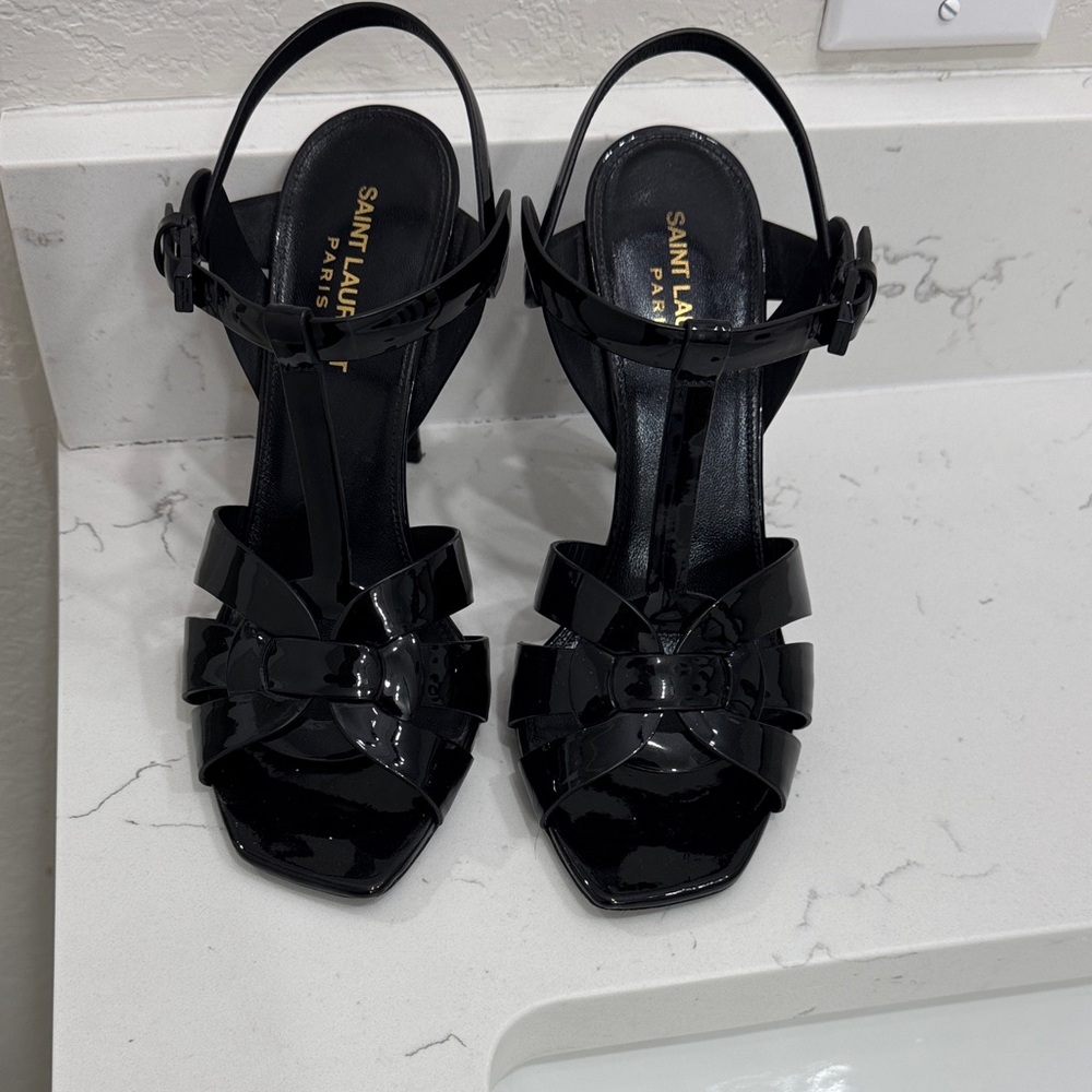Saint Laurent Glossy Black Heels